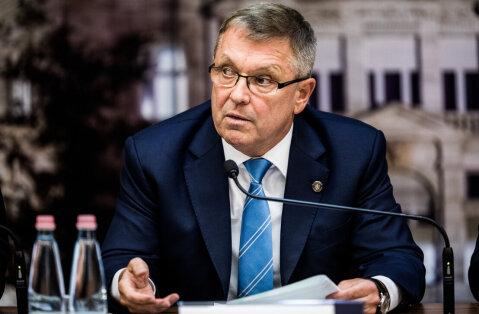 Letartóztatták Matolcsyt, gyarmatország lakói meg most azt hiszik, hogy nekik ettől jobb lesz