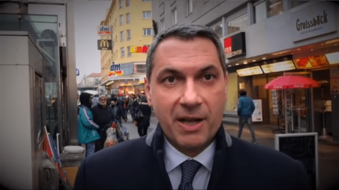 Már nem nevetnek az osztrákok Lázár János videóján Már nem nevetnek az osztrákok Lázár János videóján